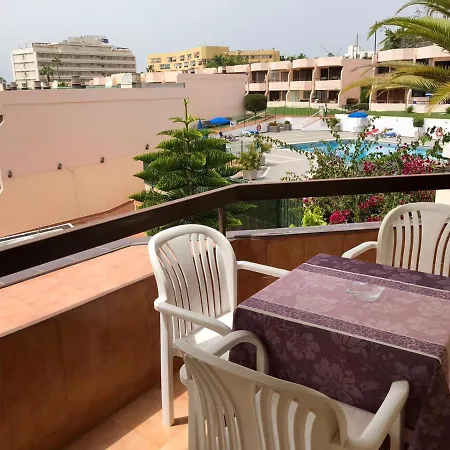 Sunny Near The Beach With Wifi, Balcony And Pool Apartamento *