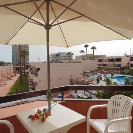 Sunny Near The Beach With Wifi, Balcony And Pool Apartamento *
